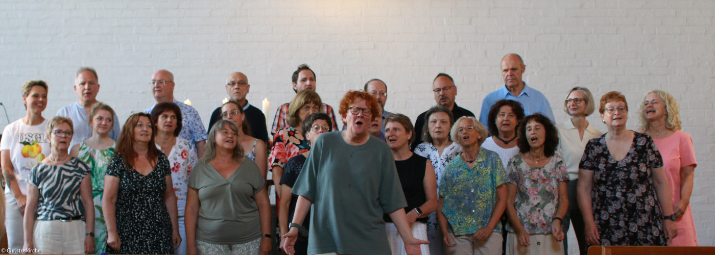 Der Stadelner Gospelchor bei einem Aufrtitt 2025